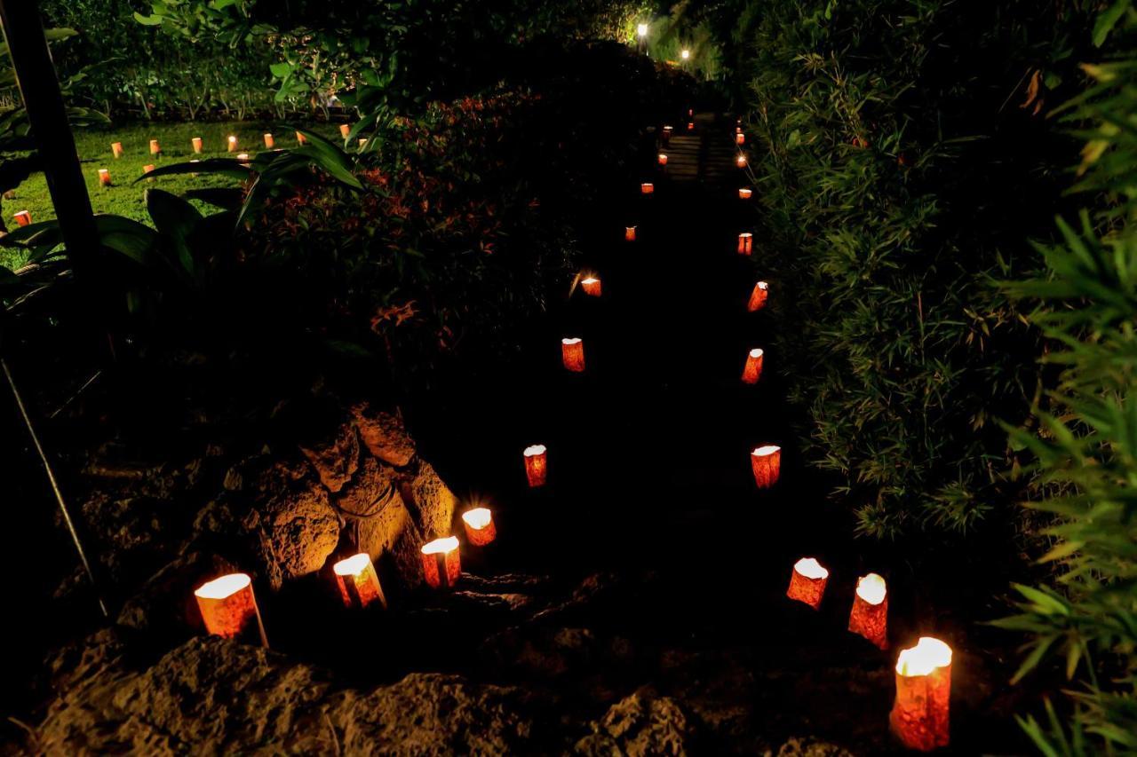 Divine Resort & Spa คัมพาลา ภายนอก รูปภาพ