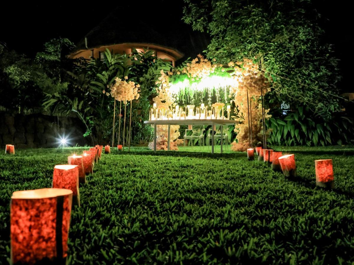 Divine Resort & Spa คัมพาลา ภายนอก รูปภาพ
