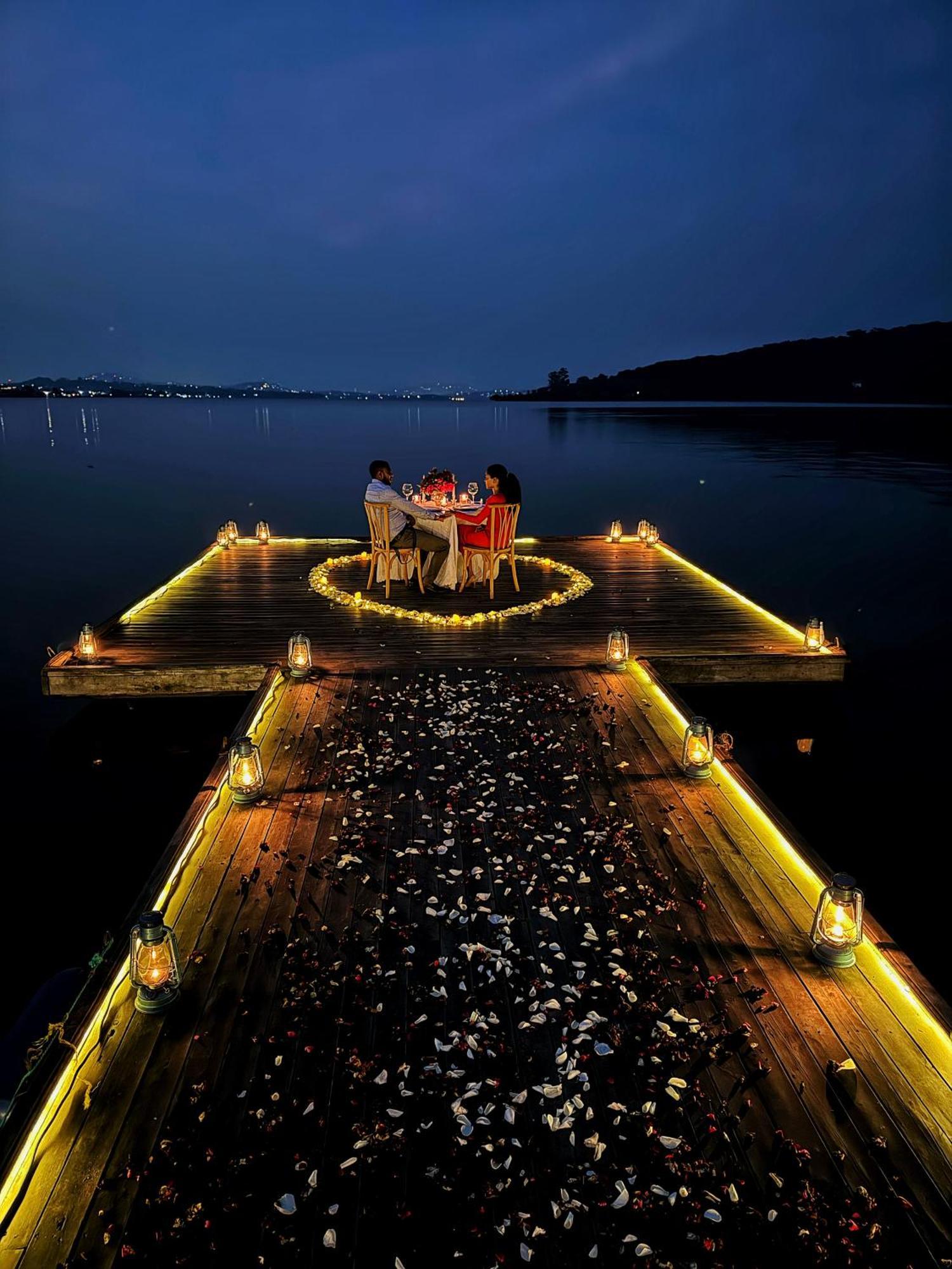 Divine Resort & Spa คัมพาลา ภายนอก รูปภาพ